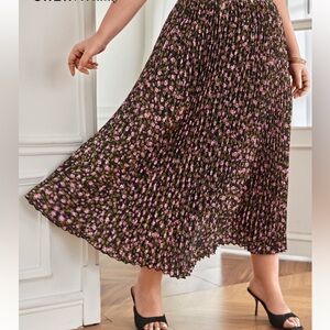 Floral Pleated Maxi Skirt - Black and Pink